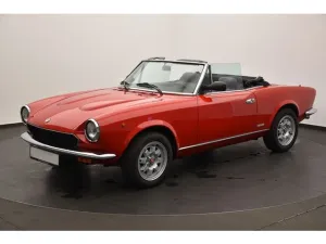 Fiat 124 PININFARINA SPIDER