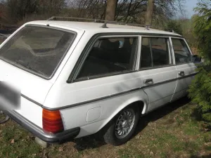 Mercedes-Benz Oldtimer Mercedes W 123 T 240 Diesel mit T...