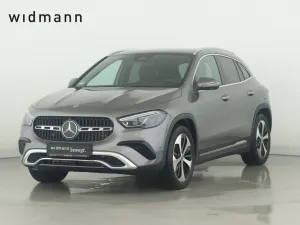 Mercedes-Benz GLA 220 d 4MATIC 360 ACC AHK AUT DynLicht Kam.