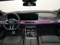 BMW i7 M70 xDrive Limousine Sonderlack Sternrubin