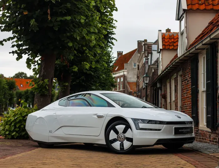 Volkswagen XL1 - 1/250 - New condition!