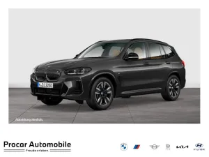 BMW iX3 M Sport PANO ACC AHK RFK NAVI Standh. LED