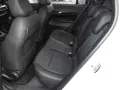 Jeep Avenger Altitude Electric Digitales Cockpit LED 