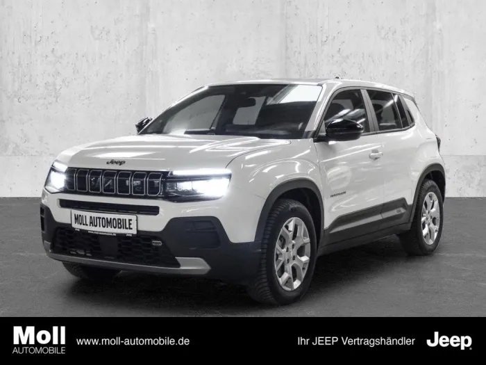 Jeep Avenger Altitude Electric Digitales Cockpit LED 