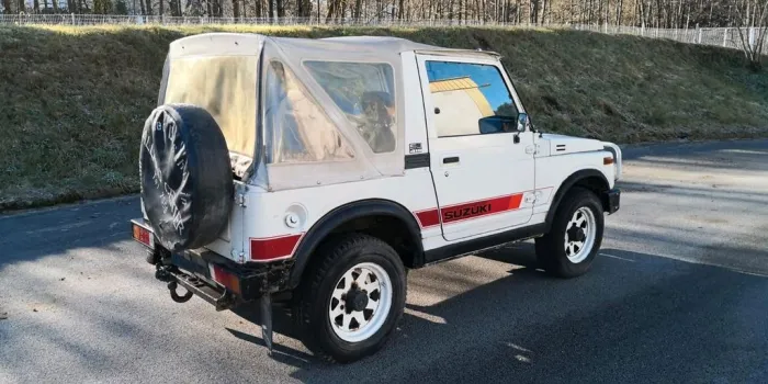 Suzuki Jeep SJ410 4x4 Cabrio 4WD Geländewa...