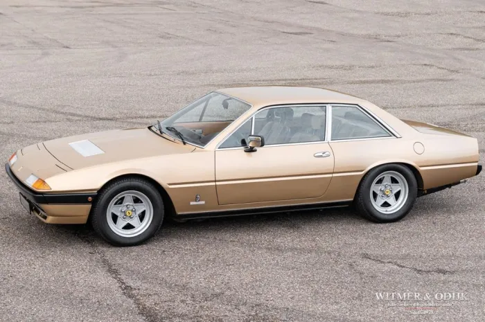 Ferrari 400i