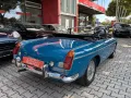 MGB Roadster - Tolle Farbkombi!