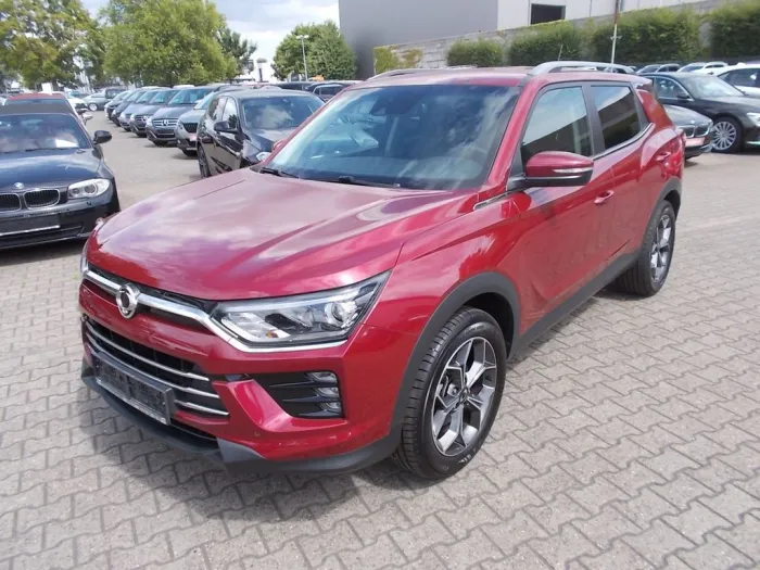 Ssangyong Korando Quarz, Navi, Aluf. 18