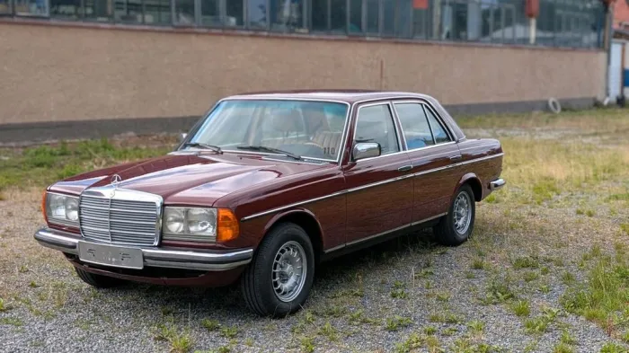 Mercedes-Benz Mercedes Benz W123 280 E Automatik BJ 1981...