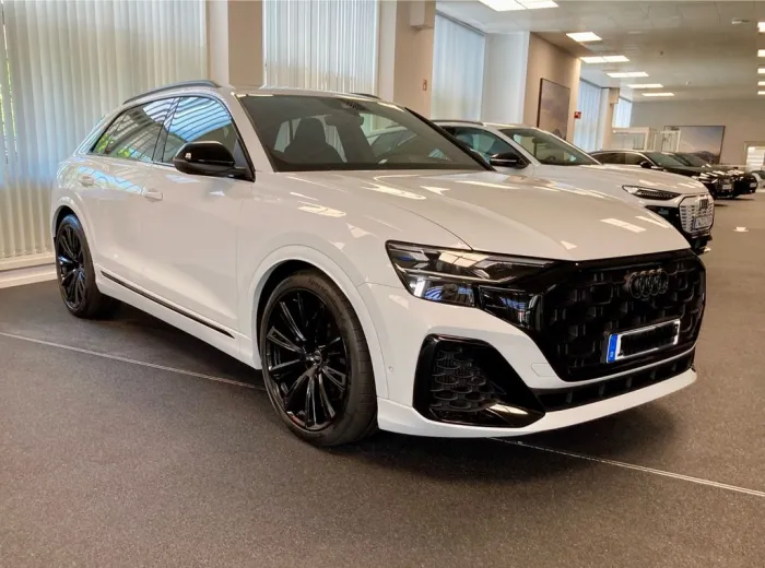 Audi SQ8 TFSI quattro tiptronic, 8-fach,Garantie
