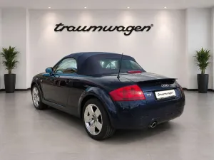 Audi TT Cabrio *32.000 Km! * BOSE, Sitzheizung, Klima