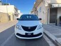 Lancia LANCIA Ypsilon 1.0 Hybrid *Black Edition*