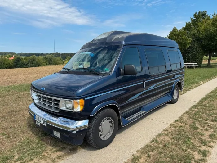 Ford Econoline E-150 Van 5.0 V8 Us car