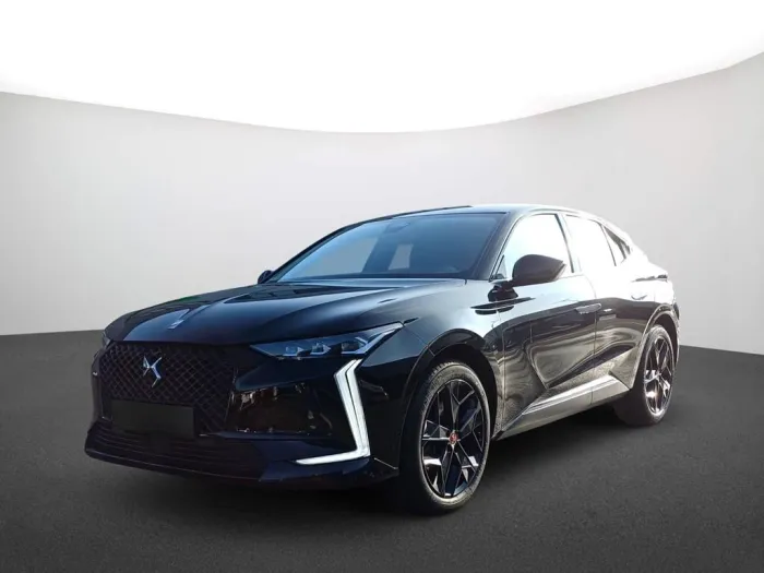 DS Automobiles DS4 E-TENSE PERFORMANCE LINE +