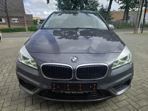 BMW 218i Active Tourer ,Navi,LED,Panorama