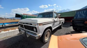 Ford 1975 Ford F250 460BigBlock
