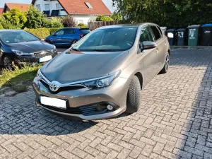 Toyota Auris Hybrid Edition-S 1,8-l-VVT-i Edition-S