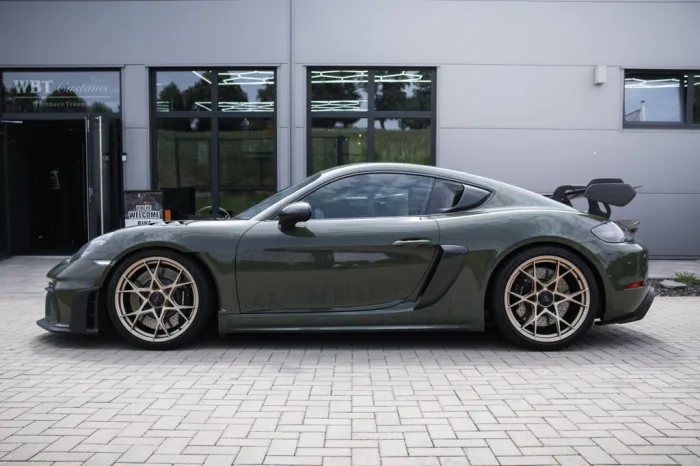 Porsche 718 GT4 RS-Weissach-PTS-Lift-LED-Steuer-Folie