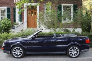 Audi 80 Cabrio 2.3 E, 5-Zylinder, Dunkelblau