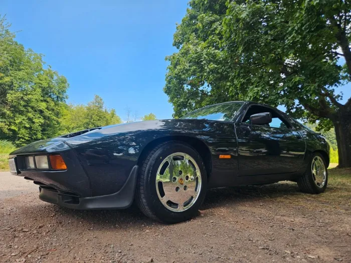 Porsche 928 S- Handschalter- Zahnriemen neu- Gepflegt