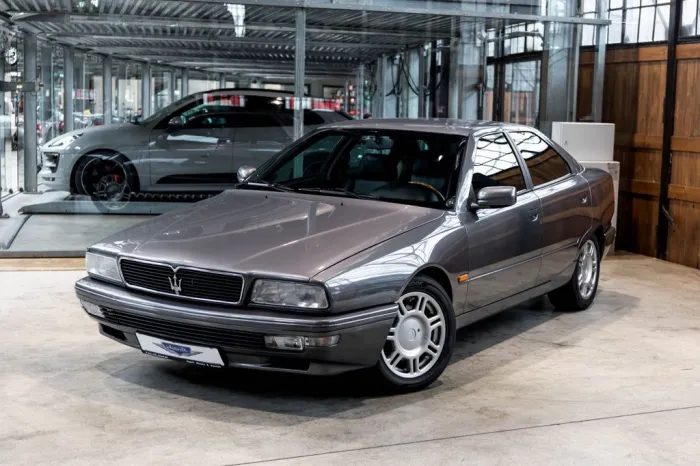 Maserati Quattroporte 2.8L V6 - Nur 24.000km