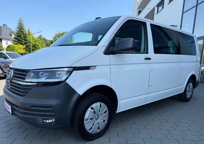 Volkswagen T6.1 Transporter 2.0 TDI lang DSG 5-Sitzer/R-Kam