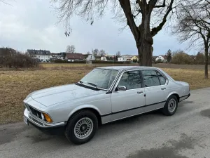 BMW 735
