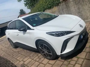 MG4 EV 64 kWh Luxury Luxury