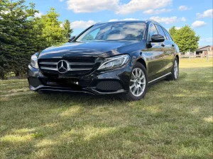Mercedes-Benz 220