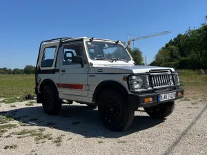 Suzuki SJ410 Cabrio Hard-Top Oldtimer