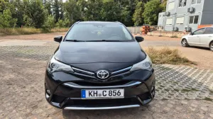 Toyota Avensis 1,8-l-Valvem. Edition S+ T. Sports E...