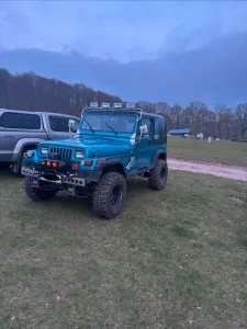 Jeep Wrangler nur 47 T km
