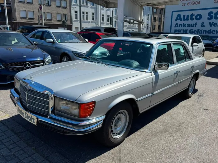 Mercedes-Benz 450 SE ORIGINAL-ZUSTAND,SCHIEBEDACH,AUTOMATIK