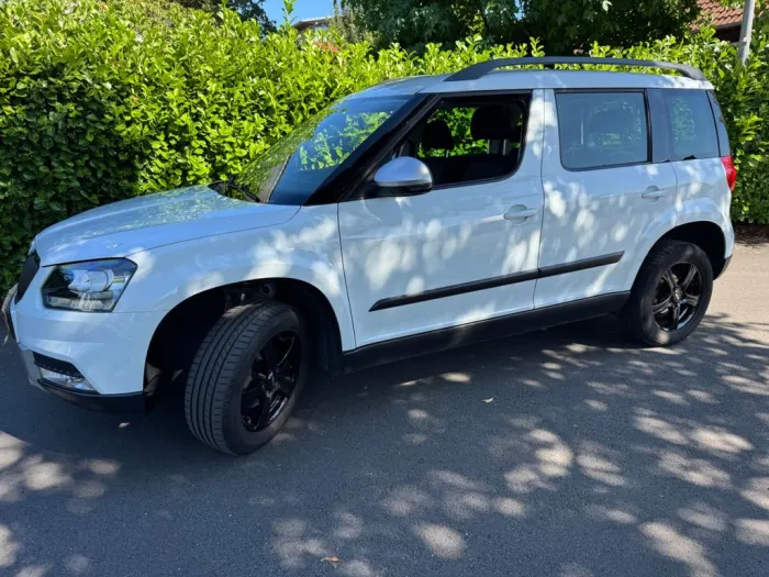 Skoda Yeti 1.2 TSI Active Outdoor - nur 52.000 km