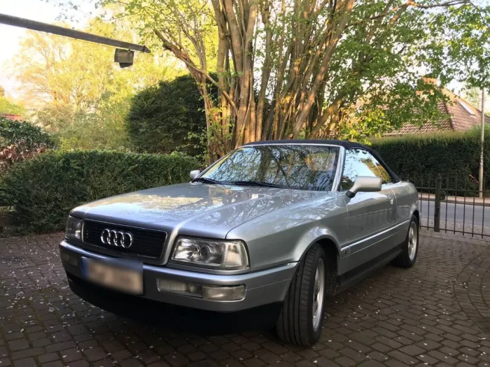 Audi AUDI Cabrio 2.0 - S-Line Garage Scheckheft...