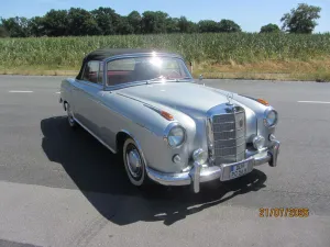 Mercedes-Benz 220 S  Ponton Cabrio