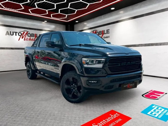 Dodge RAM 1500 5.7 Sport / 4x4 / 12