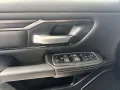 Dodge RAM 1500 5.7 Sport / 4x4 / 12