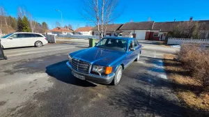 Mercedes-Benz SEL560