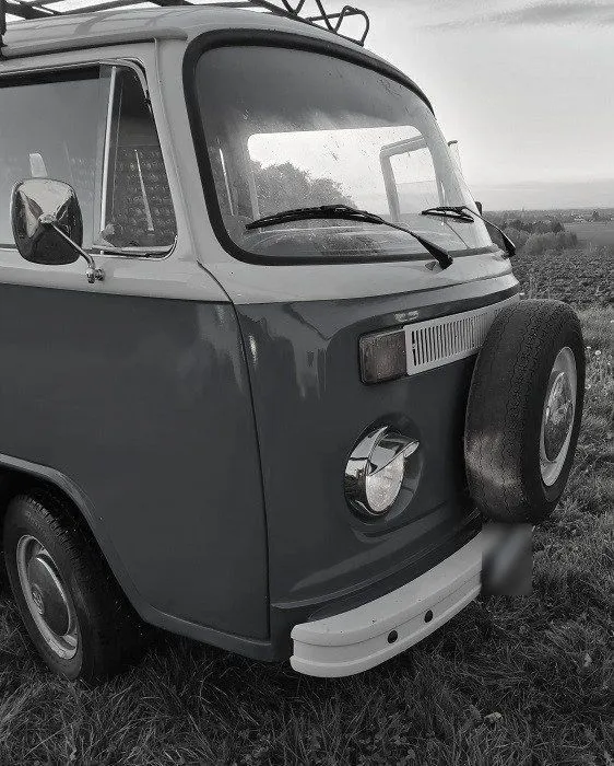Volkswagen VW T2 Fensterbus mit H Kennzeichen und HU