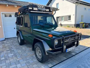 Mercedes-Benz W460 300GD Camper Dachzelt