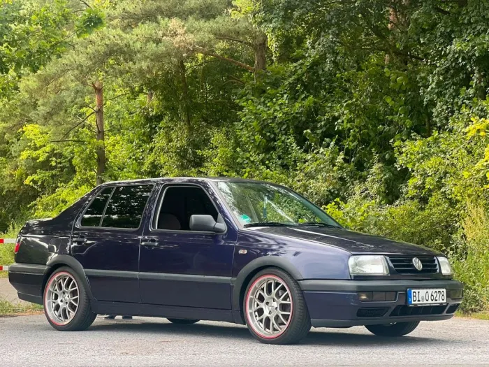Volkswagen Vento 1,8 TÜV neu. Tausch möglich.
