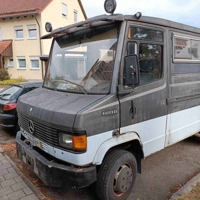 Mercedes-Benz Vario