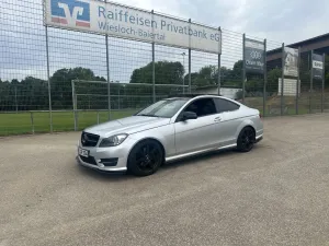 Mercedes-Benz C 250 Coupé *Panoramadach*Sportfahrwerk/auspuff*