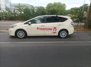 Toyota Prius+ 1.8-l-VVT-i -
