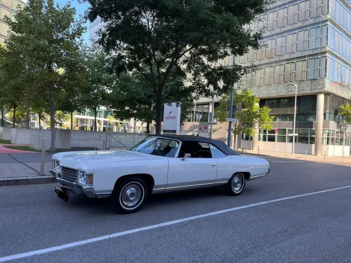 Chevrolet AT-Erstauslieferung: 1971 Chevy Impala Convertib