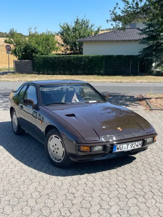 Porsche 924 Turbo 