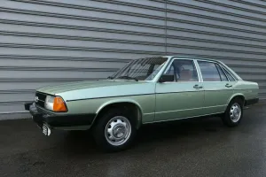 Audi 100 original 3800 KM!!!  aus franz. Sammlerhand