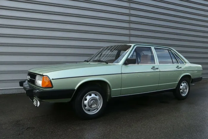 Audi 100 original 3800 KM!!!  aus franz. Sammlerhand