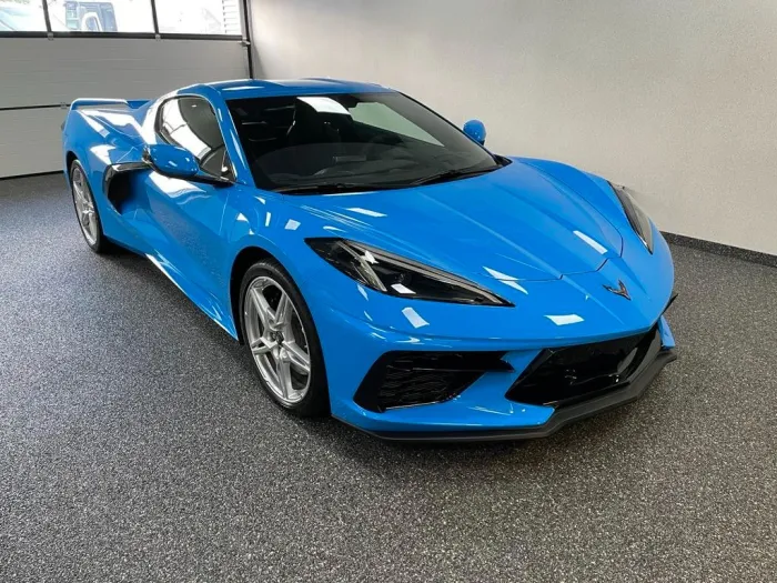 Corvette C8 COUPE-TARGA-3LT-Z51-LIFT-VORFÜHRWAGEN